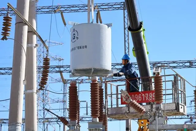 訂單排到2029年、價格飆升30%，歐美為何排隊瘋搶中國變壓器？